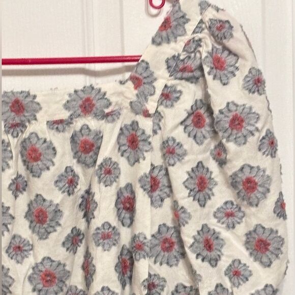 Ann Taylor Factory | Women’s White Blue Floral Oversized Short Sleeve Blouse - Picture 10 of 15